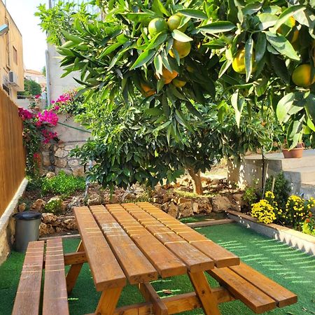 Maria'S Guesthouse - Uphill View Of Nazareth F Exteriör bild